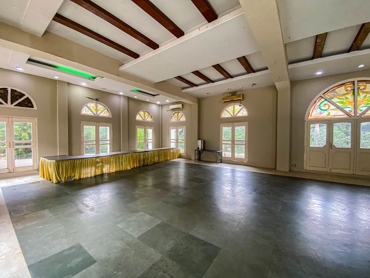 buffet area